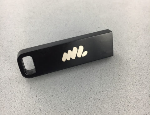 Clé USB IRON métal noire